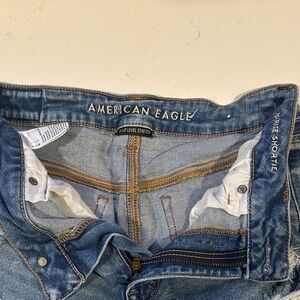 American Eagle Light Blue Denim Jeans